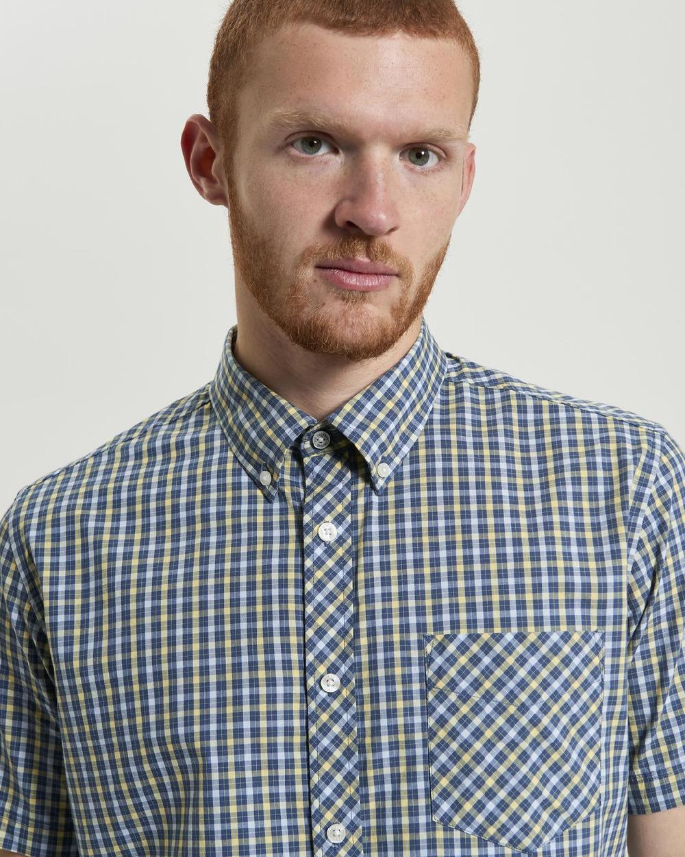Ben Sherman Short Sleeve Signature House Check Shirt In Corn