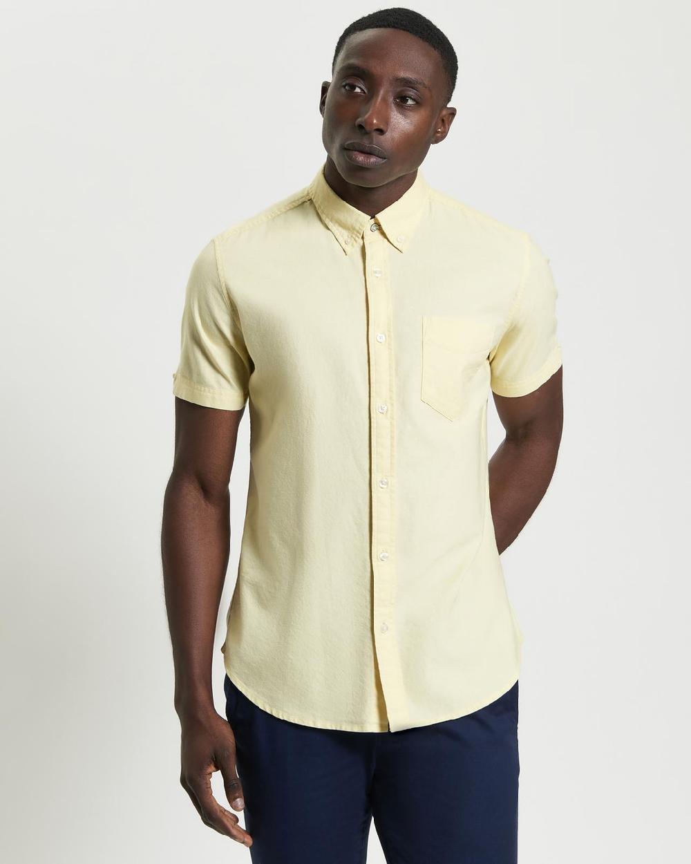 Ben Sherman Short Sleeve Signature Oxford Shirt In Corn