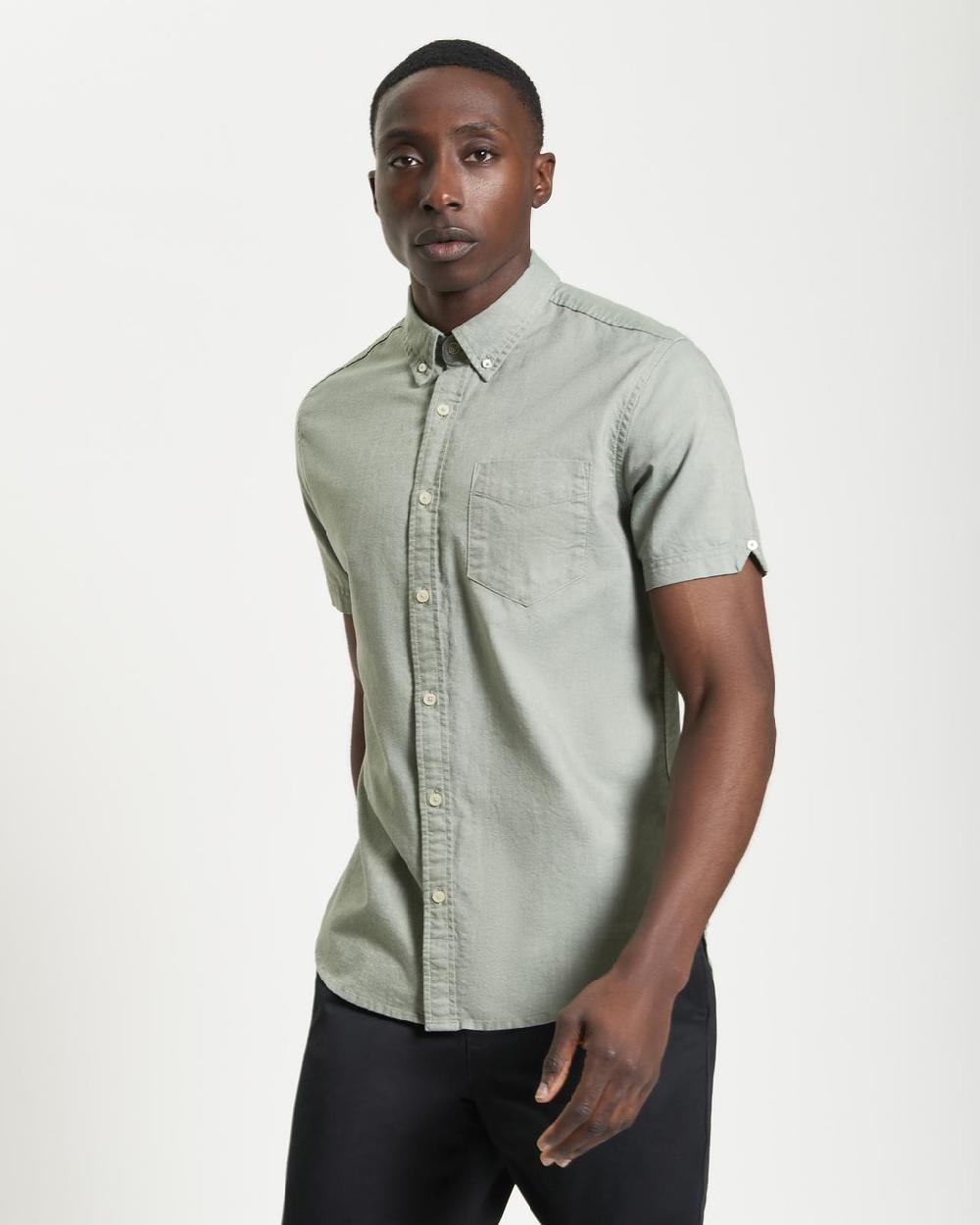Ben Sherman Short Sleeve Signature Oxford Shirt In Pale Khaki