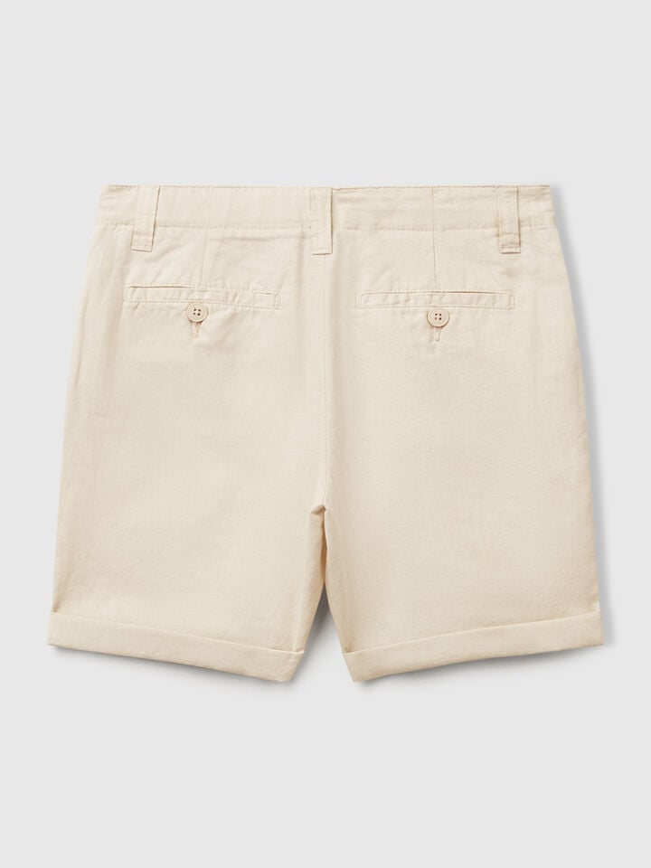 Benetton Chino Bermudas In Pure Linen Beige