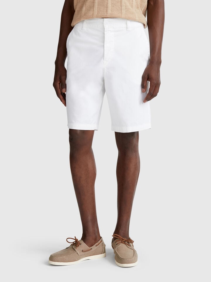 benetton Chino bermudas in stretch cotton White