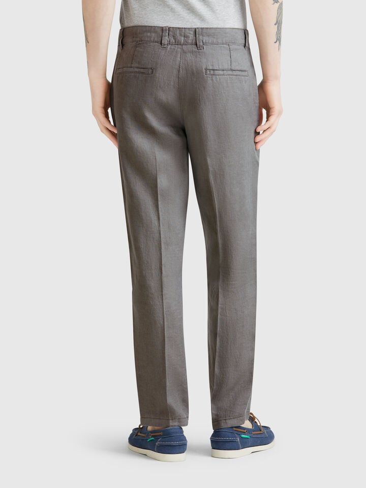 Benetton Chinos In Pure Linen Dark Gray