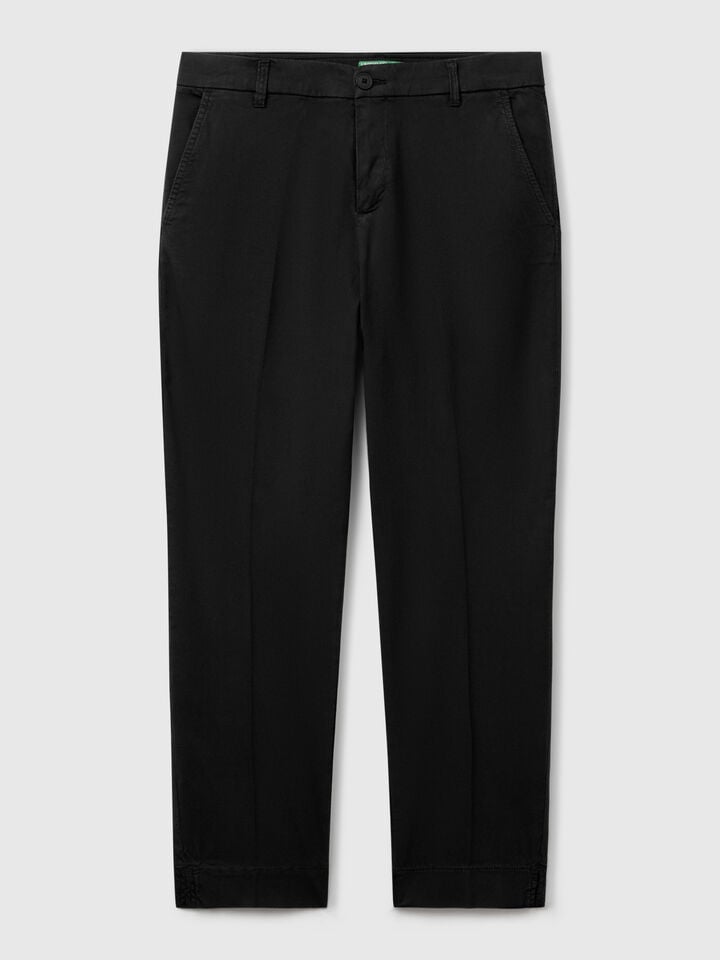 Benetton Cropped Chinos In Stretch Cotton Black