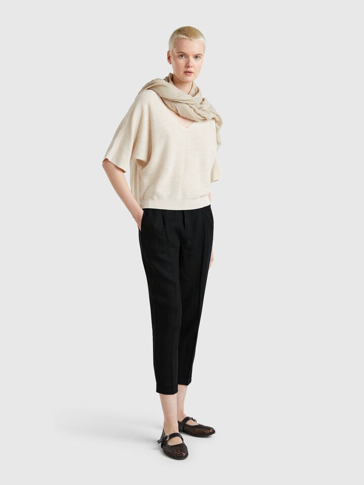 Benetton Cropped Trousers In 100% Linen Black