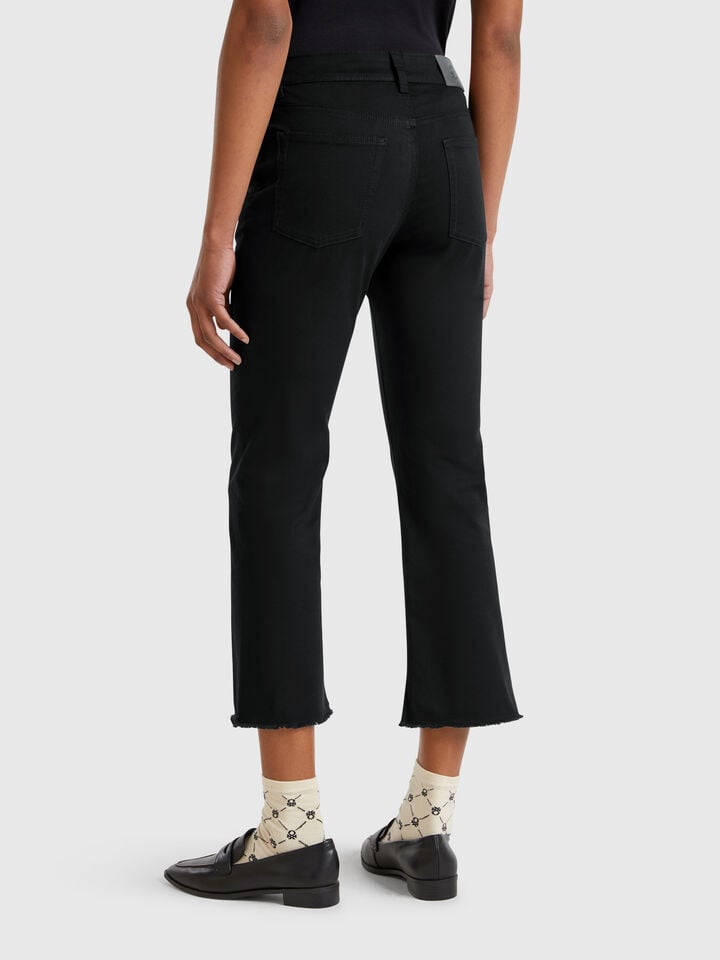 Benetton Five Pocket Cropped Trousers Black