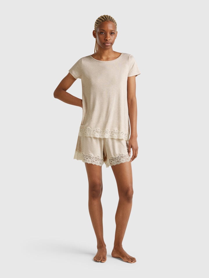 Benetton Flowy Top With Lace Edge Beige