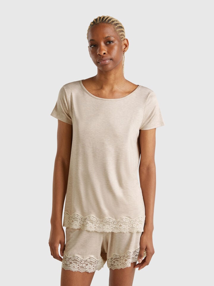 benetton Flowy top with lace edge Beige