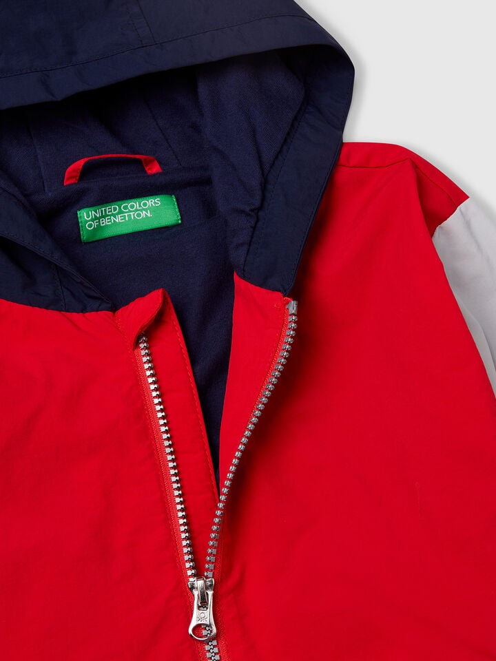 Benetton Nylon Jacket With Hood Red