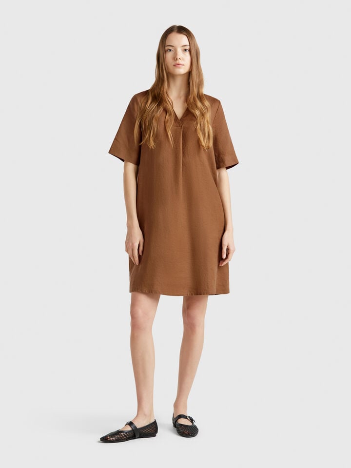 benetton Short sleeve dress in pure linen Brown