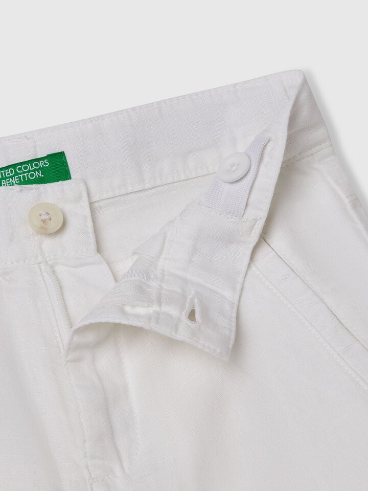 Benetton Shorts In Linen Blend White