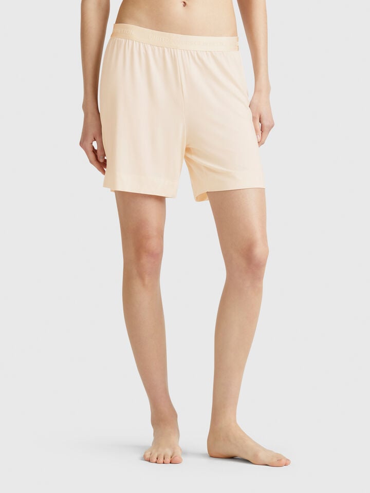 Benetton Shorts In Stretch Modal Creamy White