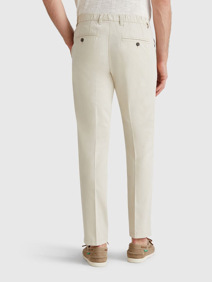 Benetton Slim Fit Chinos In Light Cotton Beige