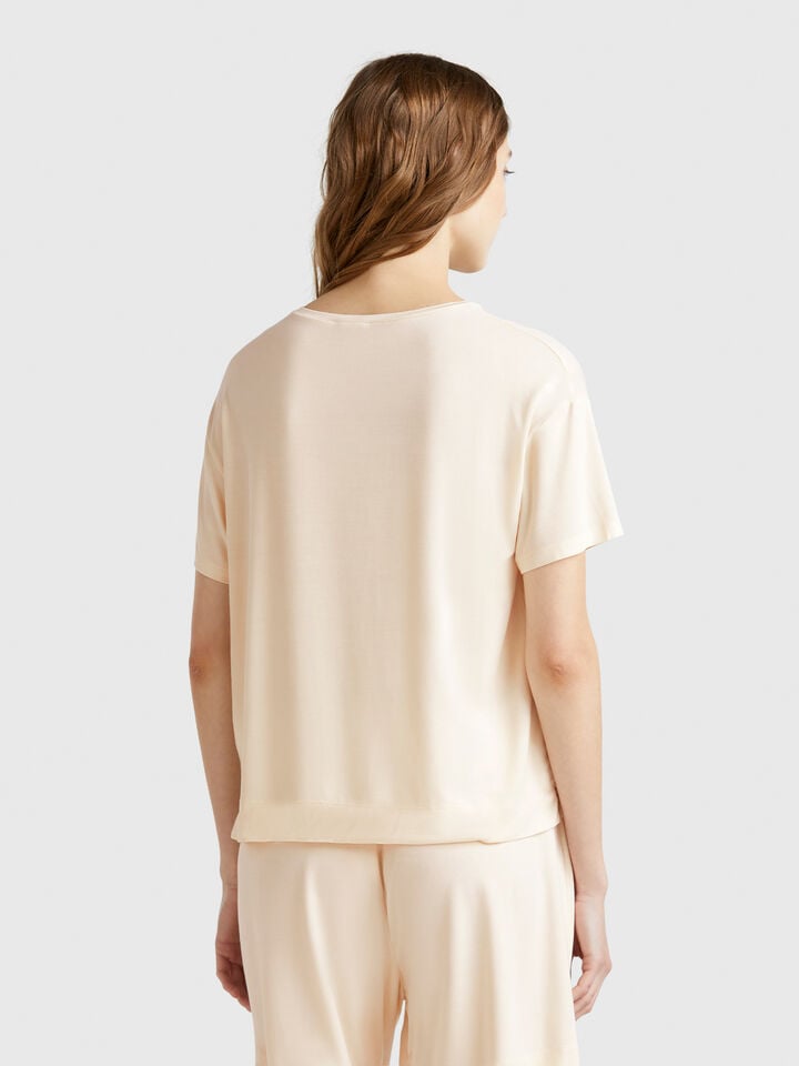 Benetton T-shirt In Stretch Modal Creamy White