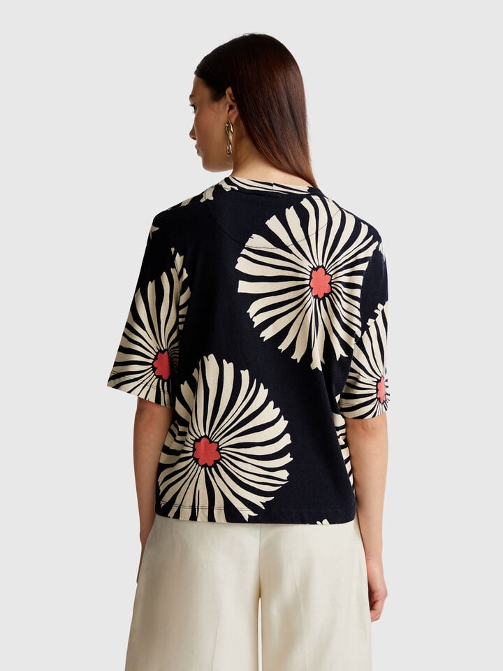 Benetton T-shirt With Floral Pattern Blue