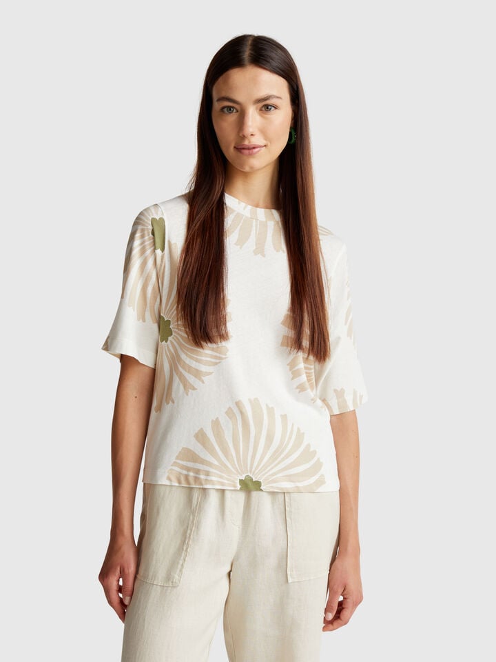 benetton T-shirt with floral pattern Creamy White