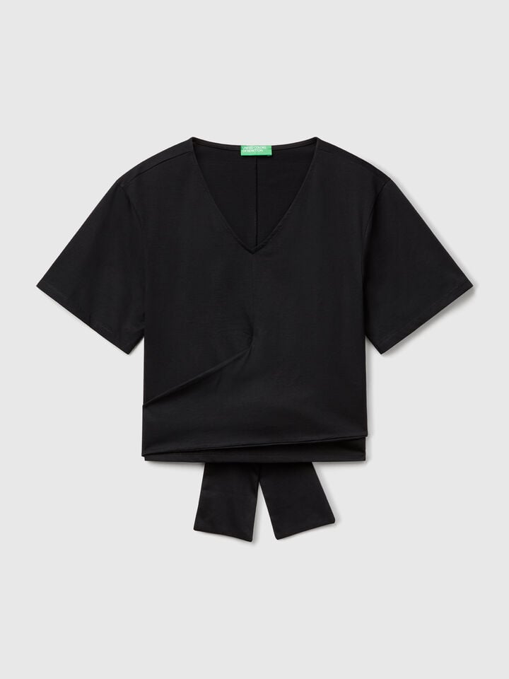 Benetton T-shirt With Knot On The Back Black