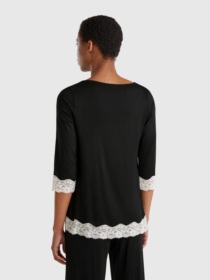 Benetton T-shirt With Lace Detail Black
