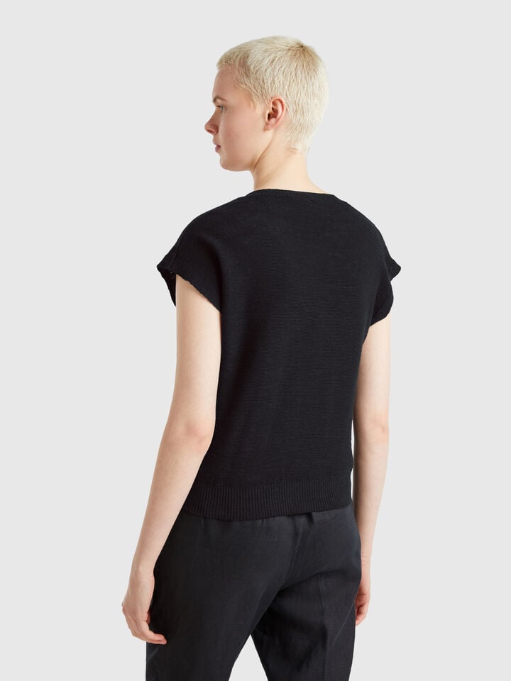 Benetton Vest In Cotton And Linen Blend Black