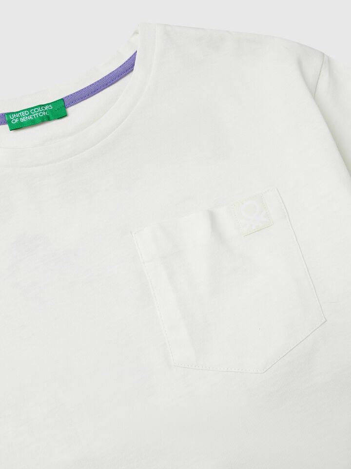 Benetton Boxy Fit T-shirt With Back Print Creamy White