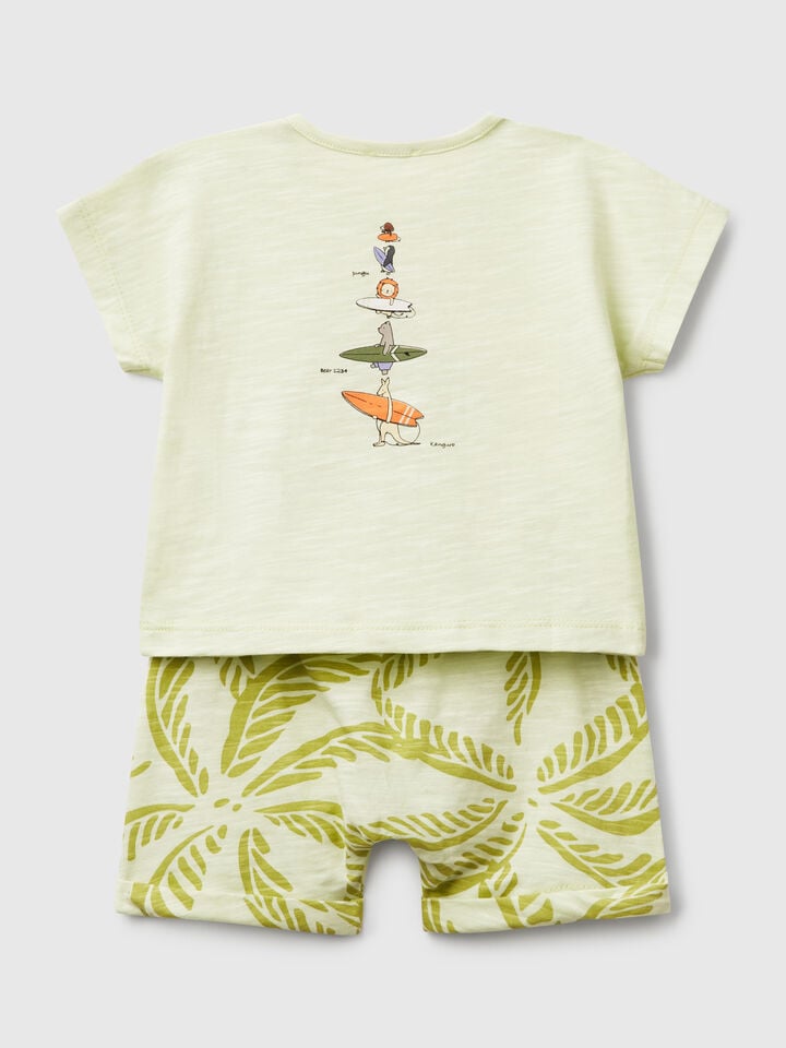 Benetton Lightweight T-shirt And Shorts Set Light Green