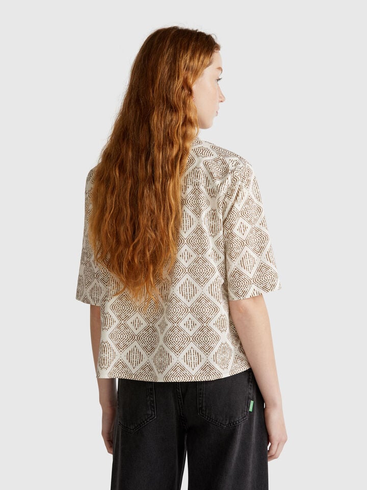 Benetton Patterned Shirt In Lightweight Cotton Creamy White