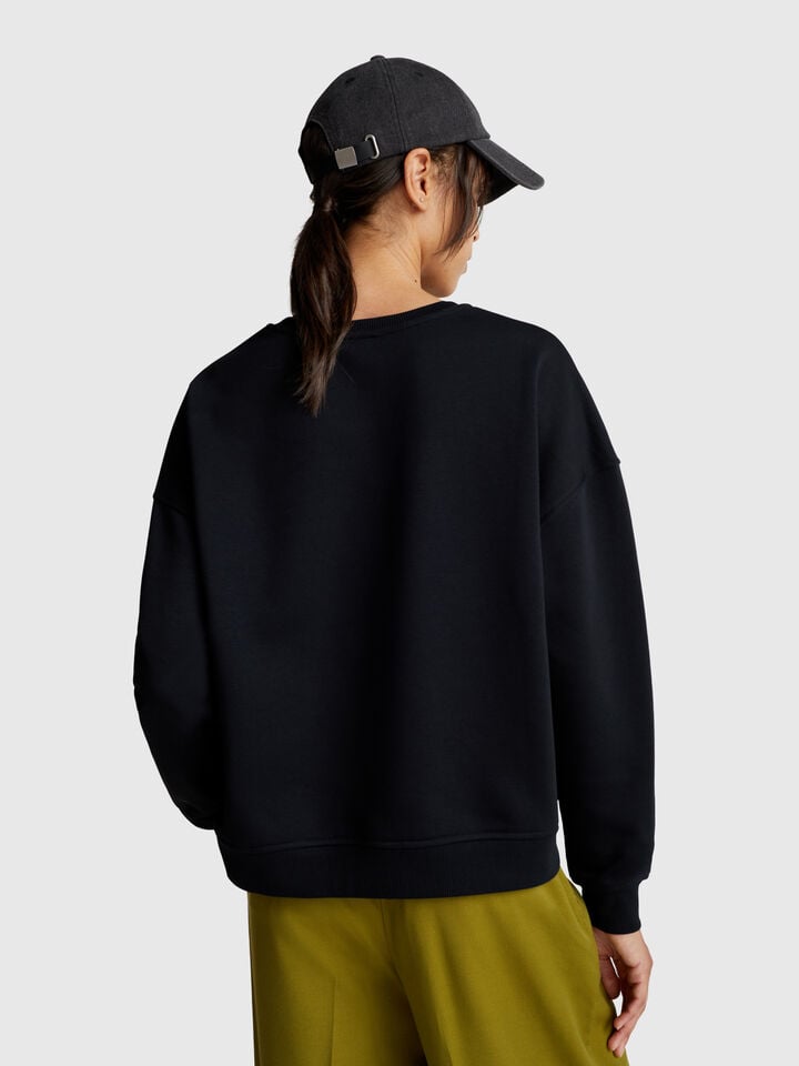 Benetton Regular Fit Sweatshirt With Applique Black