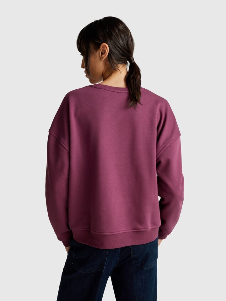 Benetton Regular Fit Sweatshirt With Applique Burgundy