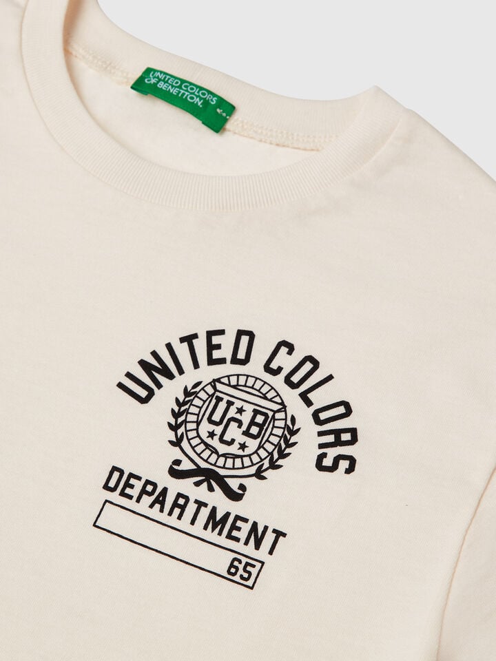 Benetton Short Sleeve T-shirt In 100% Cotton Creamy White