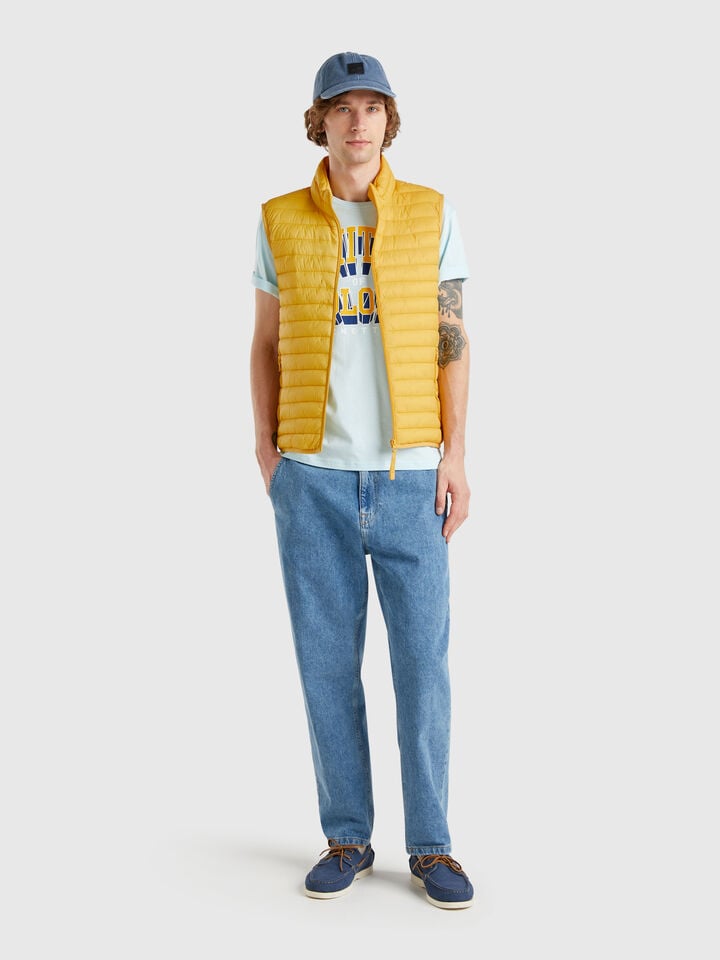 Benetton Sleeveless Regular Fit Jacket With Padding Mustard