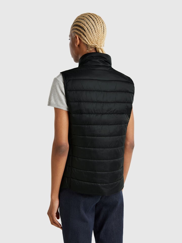 Benetton Sleeveless Slim Fit Jacket With Padding Black