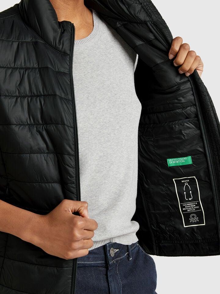 Benetton Sleeveless Slim Fit Jacket With Padding Black