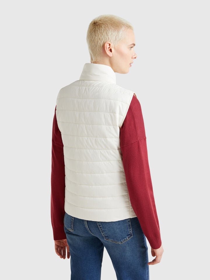 Benetton Sleeveless Slim Fit Jacket With Padding Creamy White