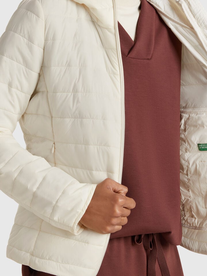 Benetton Sleeveless Slim Fit Jacket With Padding Creamy White