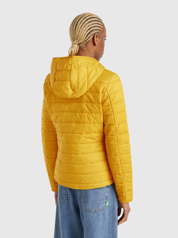 Benetton Sleeveless Slim Fit Jacket With Padding Mustard