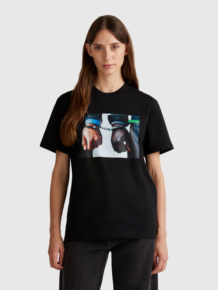 Benetton T-shirt With Oliviero Toscani Photographic Print Black