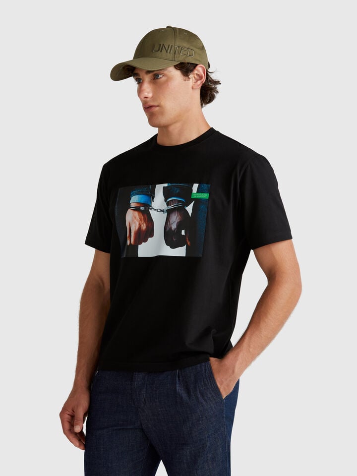Benetton T-shirt With Oliviero Toscani Photographic Print Black