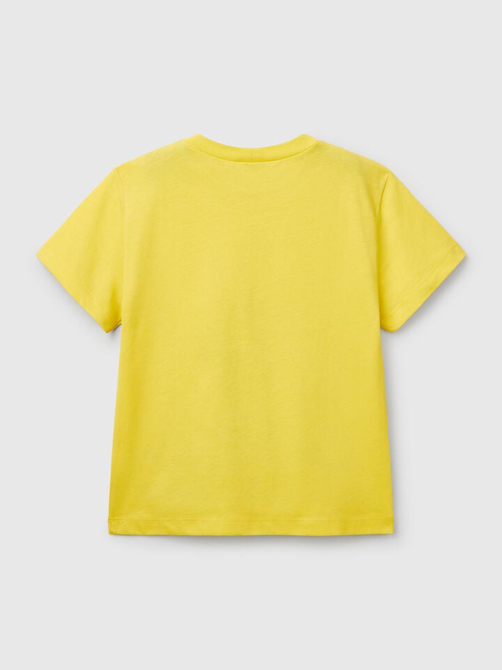 Benetton T-shirt With Snoopy ©Peanuts Print Yellow