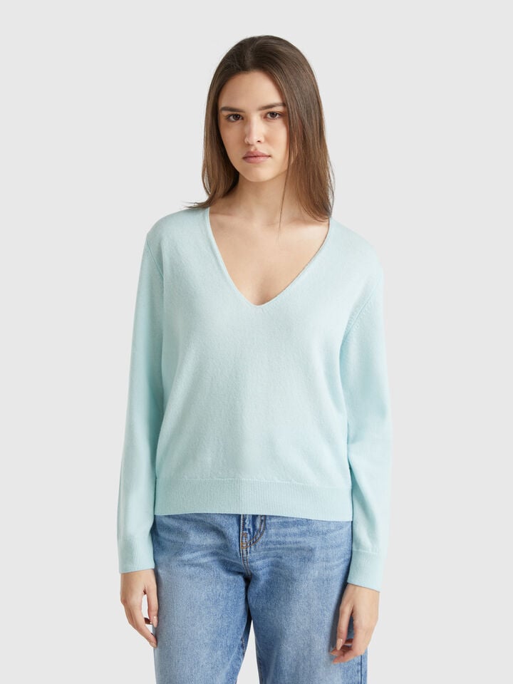 benetton V-neck sweater in pure Merino wool Turquoise