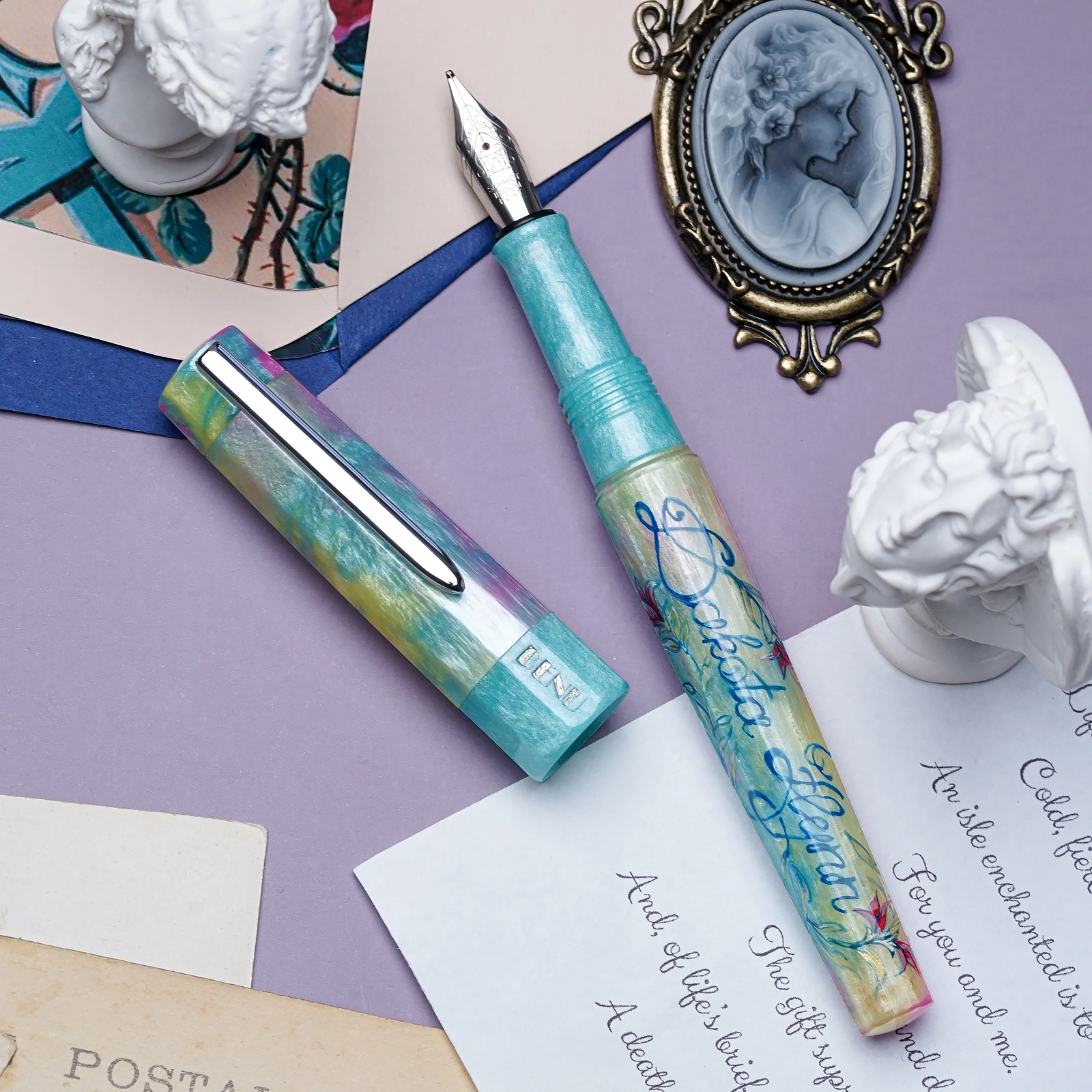 Benton Artful Autograph – BENU