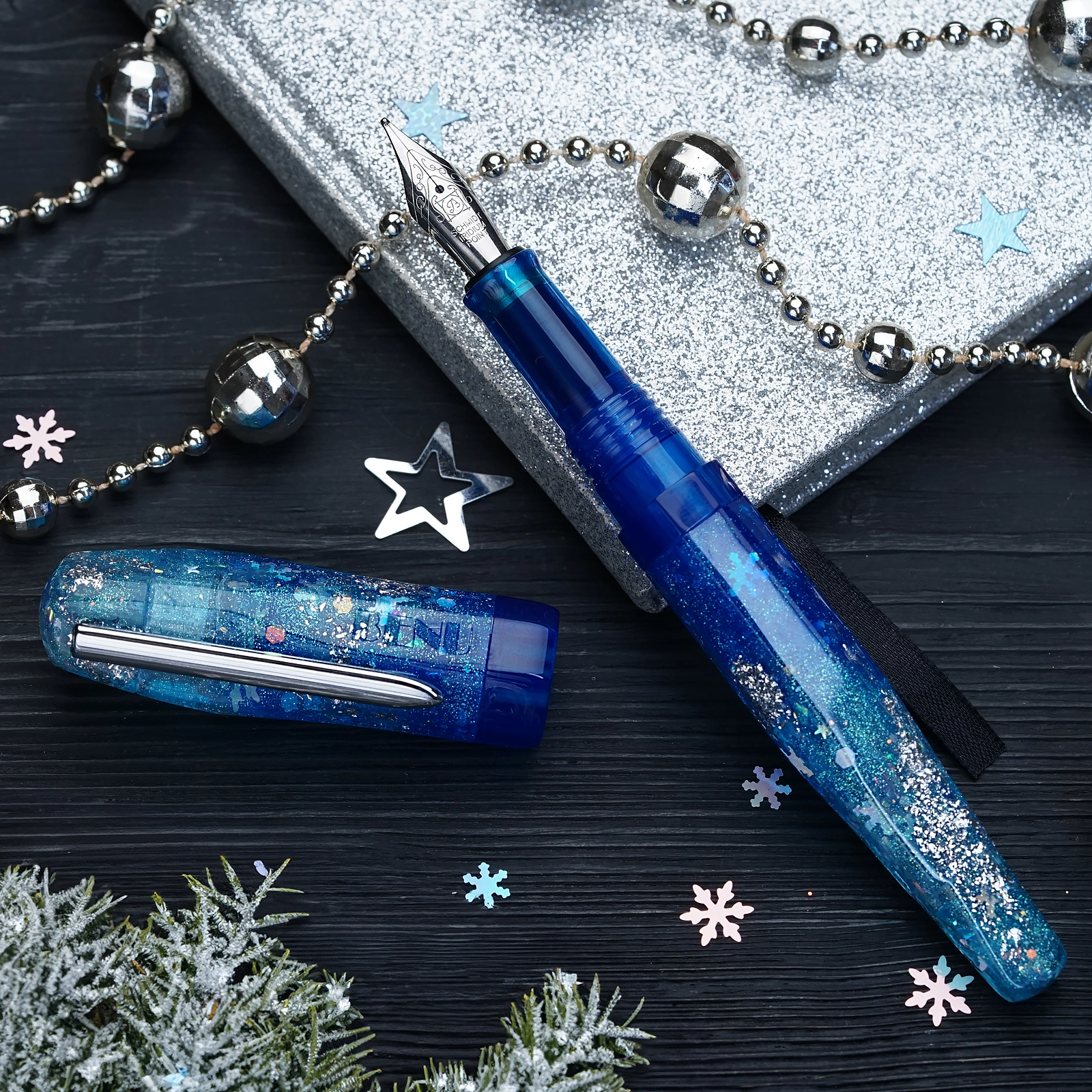 Benton AstroGem Christmas Limited Edition – BENU