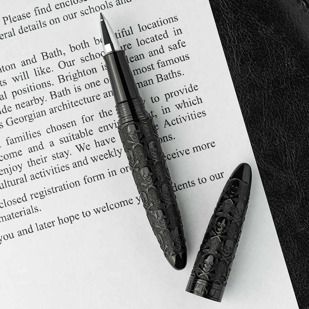 Benton Classic Black Skull – BENU