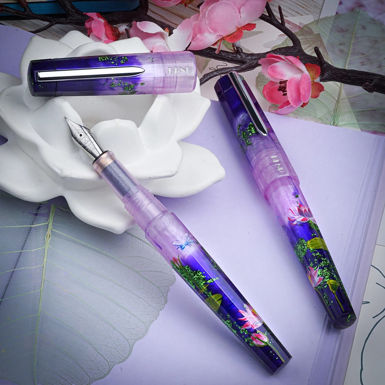 Benton Lotus Grace – BENU