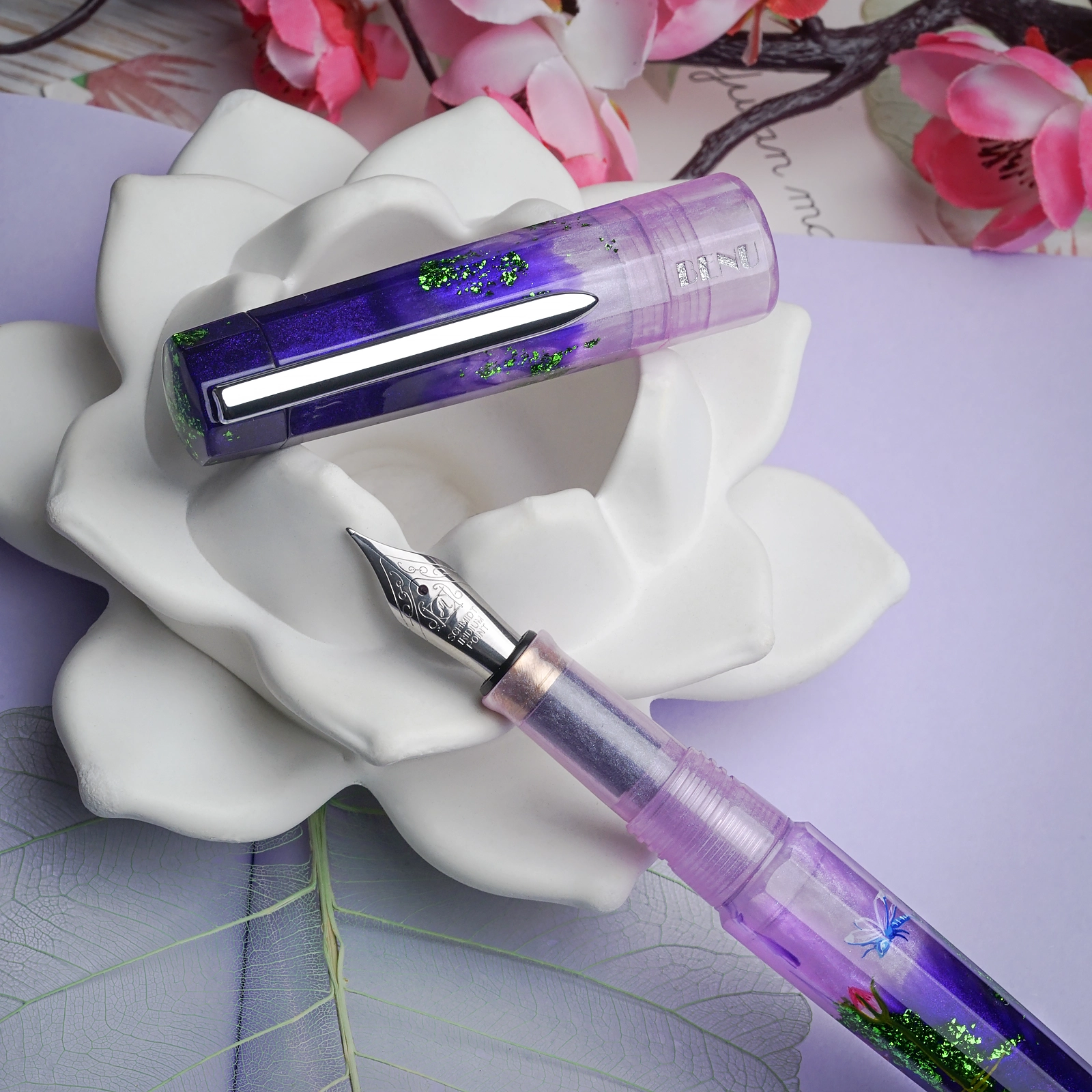 Benton Lotus Grace – BENU