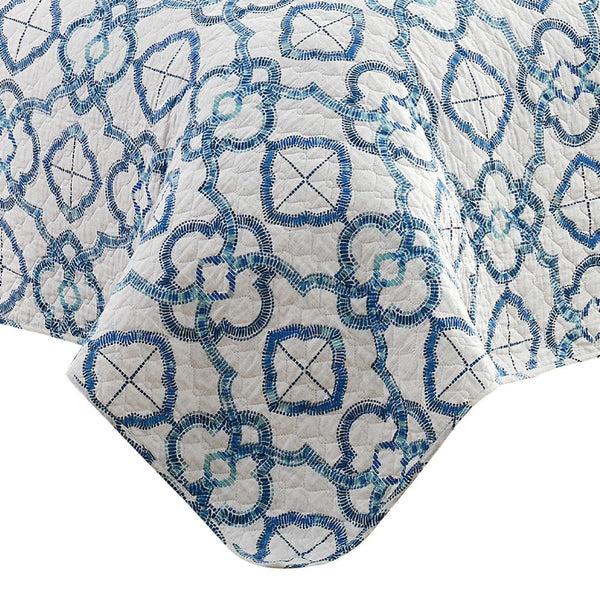 Benzara Veria 3 Piece King Quilt Set With Embroidery The Urban Port White And Blue - BM250151