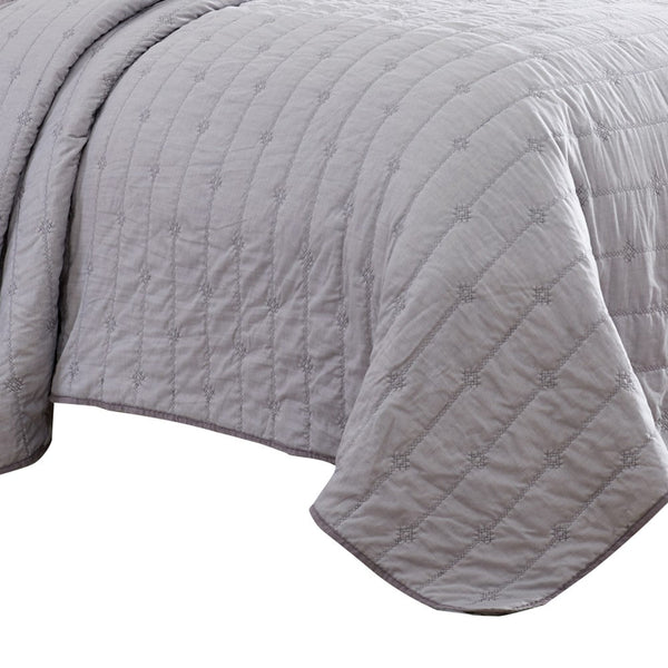 Benzara Veria 3 Piece Queen Quilt Set With Channel Stitching The Urban Port Light Gray - BM250000