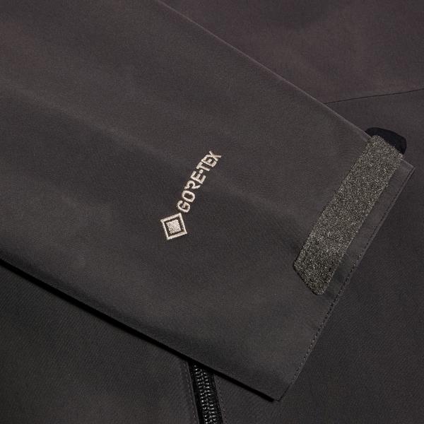 Berghaus Men's Bramblfell InterActive Gore-Tex Waterproof Jacket - Grey/Black