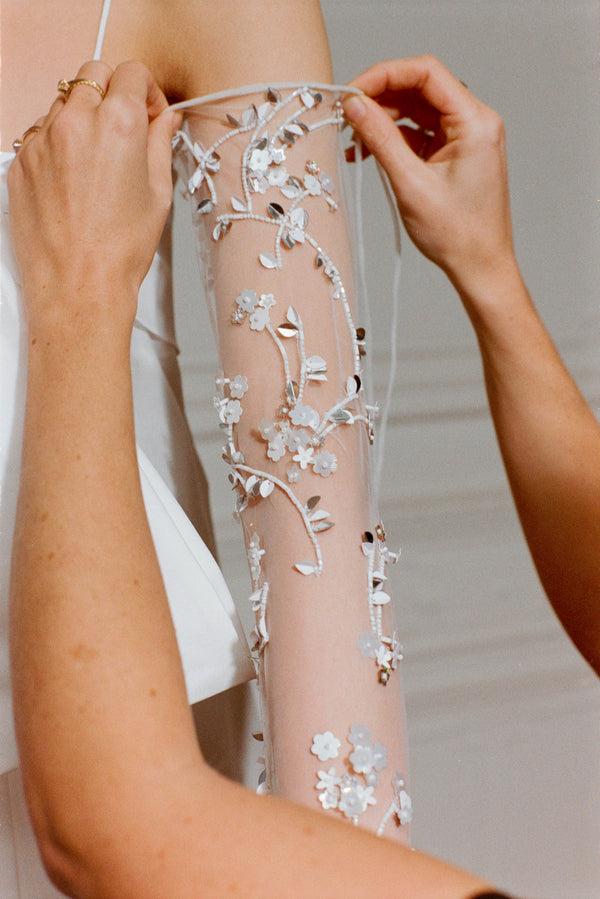 bernadette Hand-embroidered Long Gloves