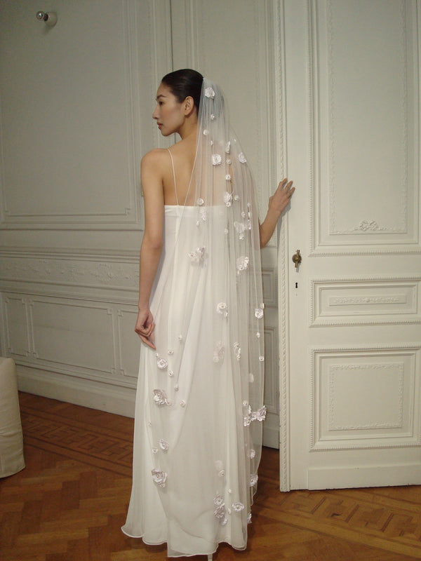 Bernadette Hand-embroidered Long Veil