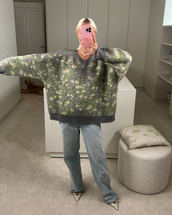 Bernadette Pull Lala