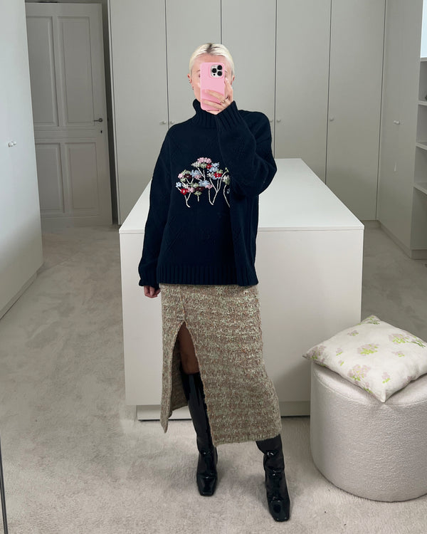 Bernadette Pull Sharon